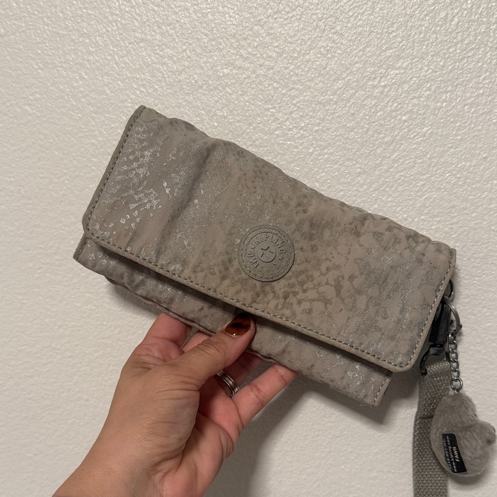 Kipling Metallic Gray Clutch